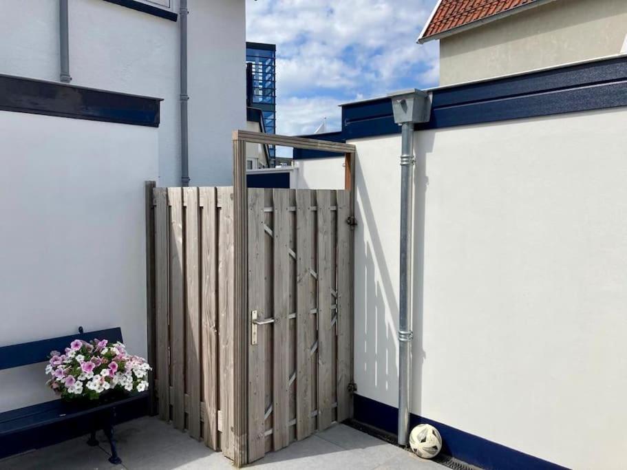 Beachhouse Stranddistel 100M From The Beach Noordwijk Exteriör bild